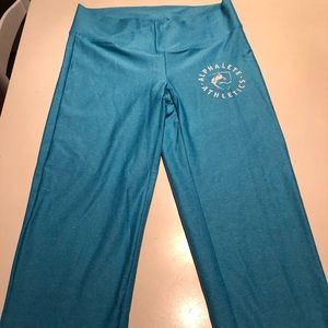 Alphalete Cropped Tights Medium